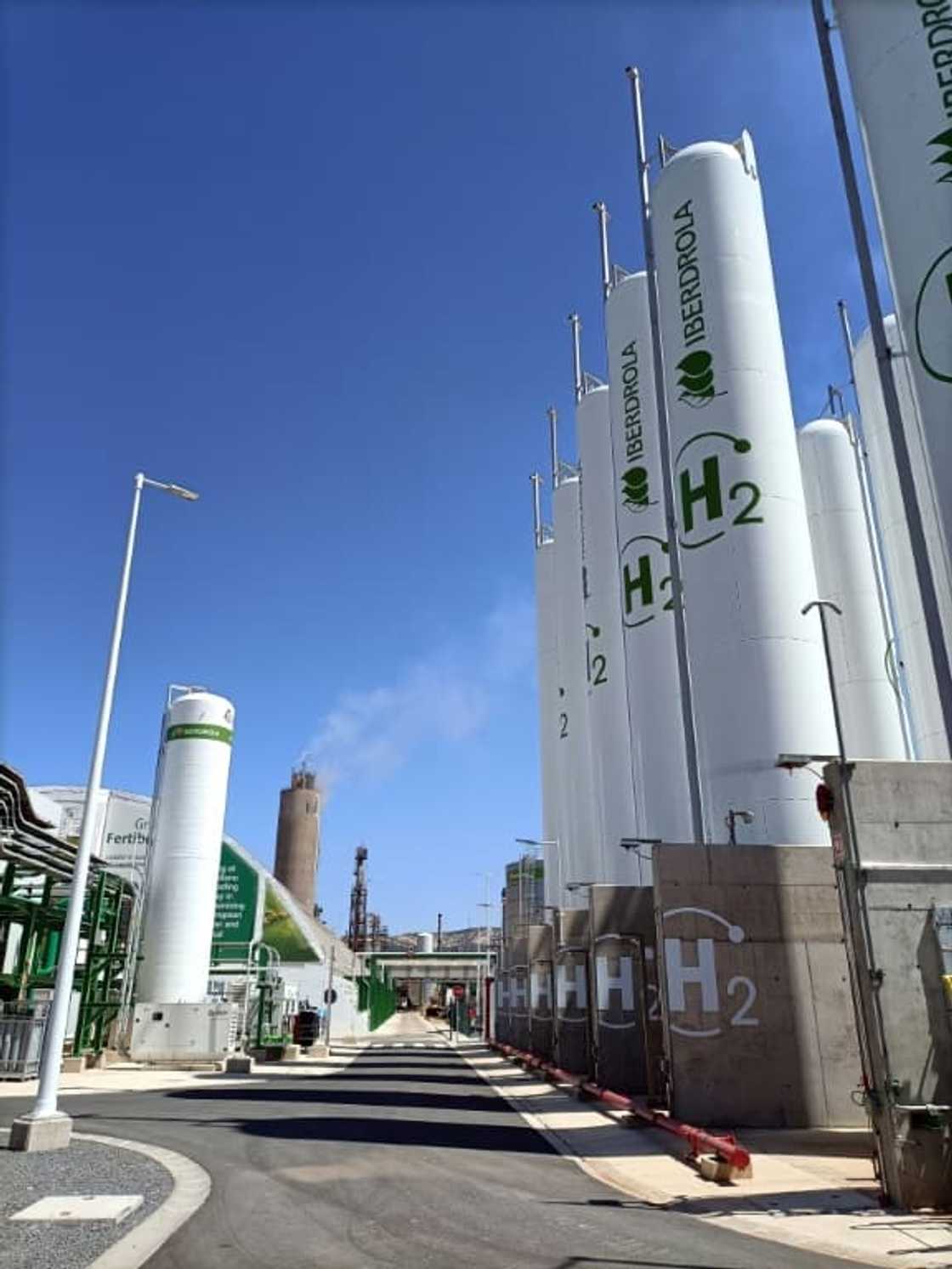 A green hydrogen plant built by Spanish company Iberdrola in Puertollano, Spain A green hydrogen plant built by Spanish company Iberdrola in Puertollano, Spain
