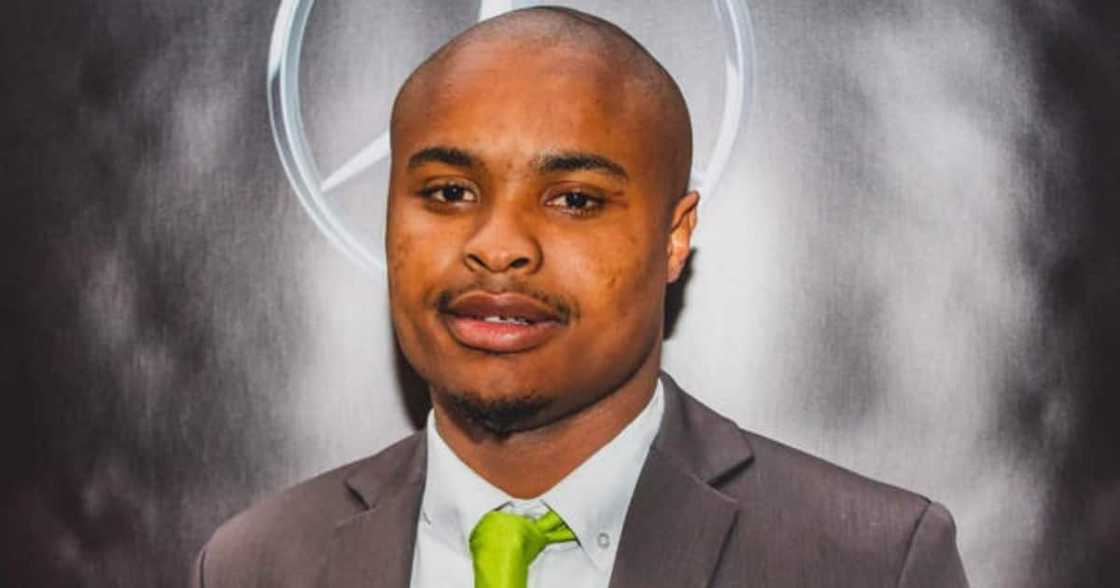 Award Winning Student Honours Late Father by Becoming a Proud Graduate Award Winning Student Honours Late Father by Becoming a Proud Graduate