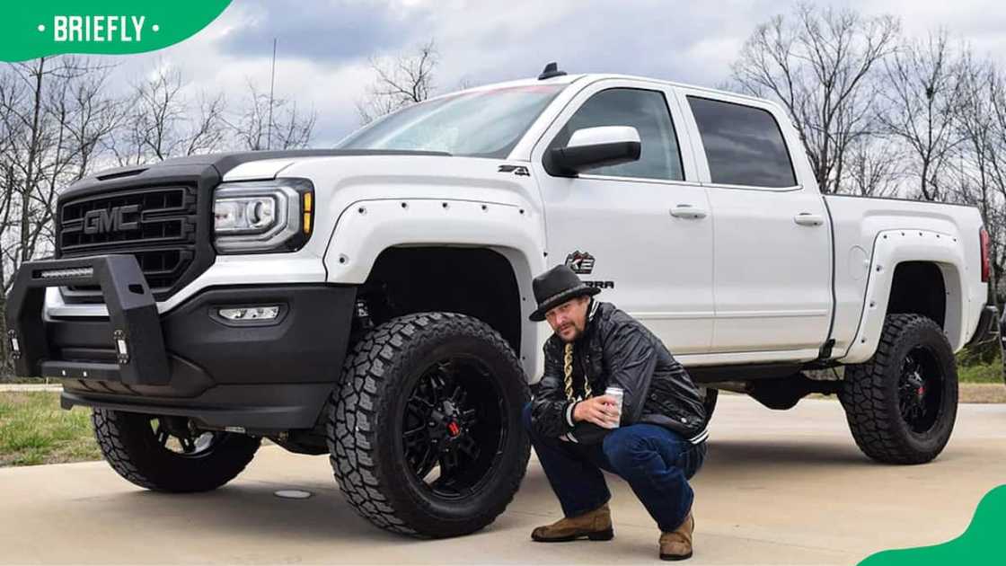 Kid Rock's cars Kid Rock's cars
