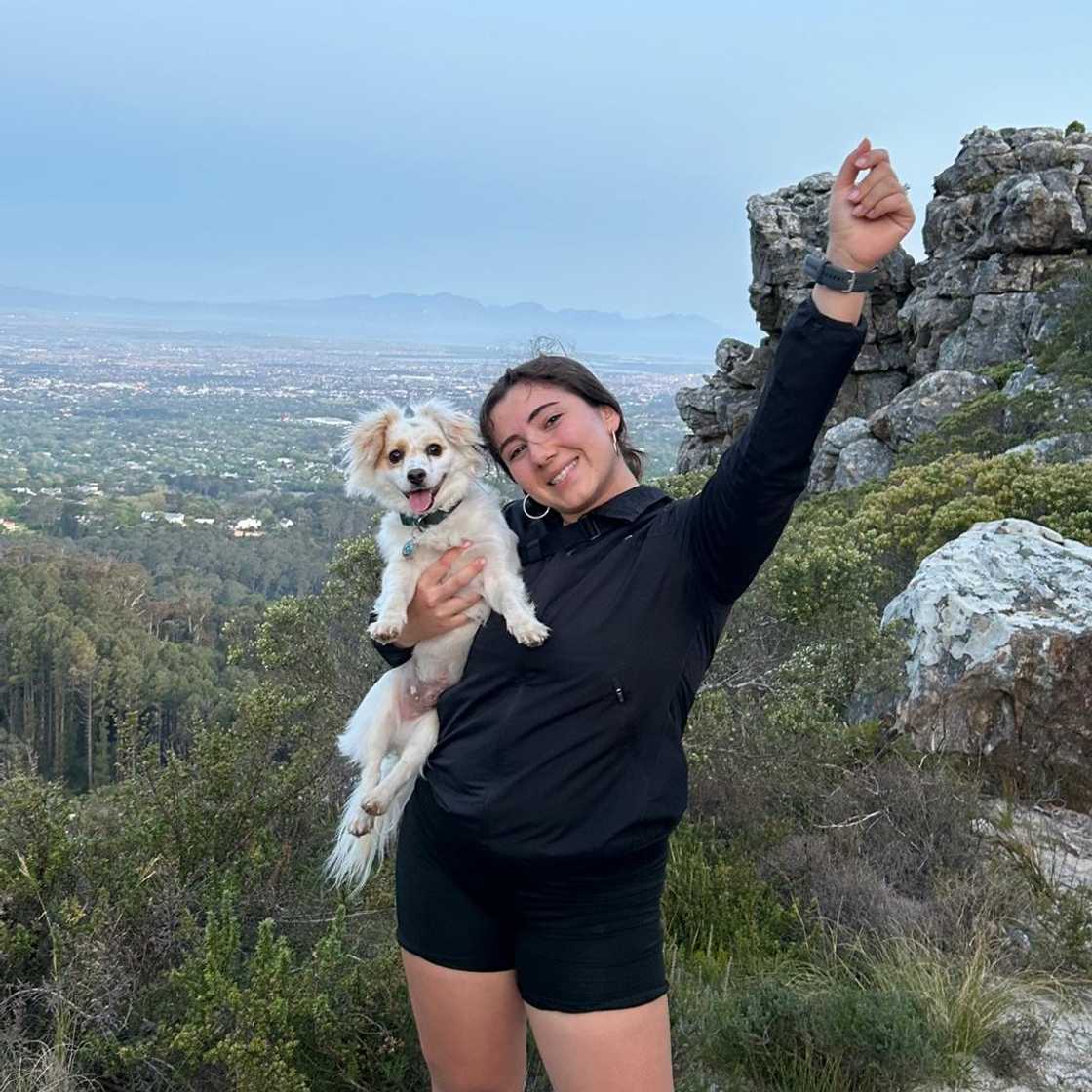 TikTok users were moved by a taxi driver who displayed kindness in traffic TikTok users were moved by a taxi driver who displayed kindness in traffic