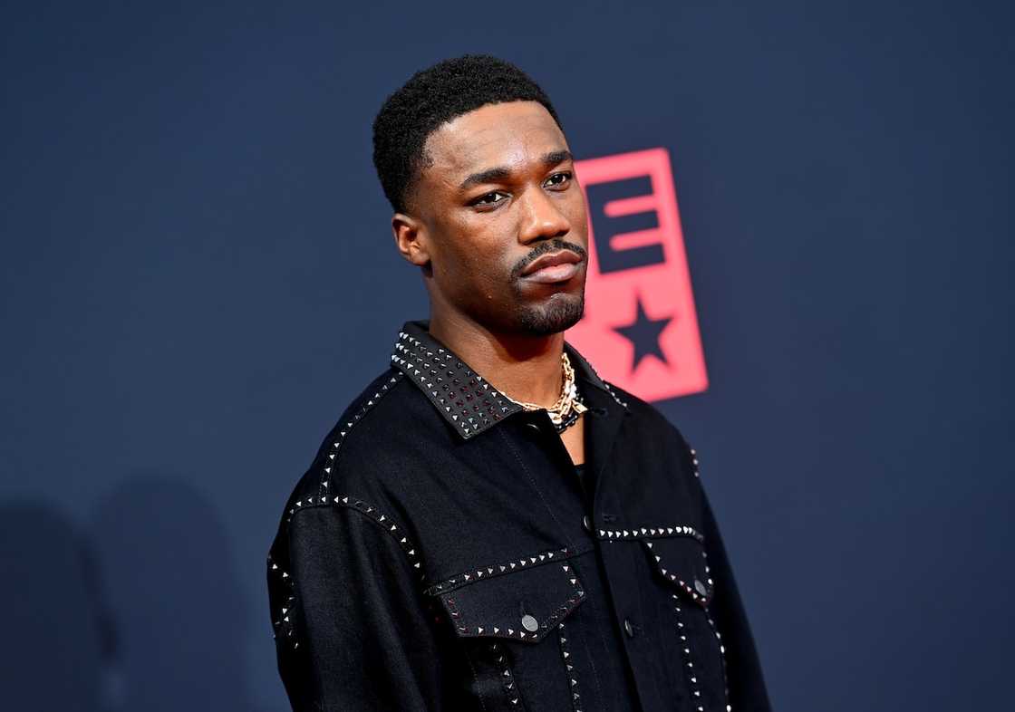 Giveon's BET Award Giveon's BET Award