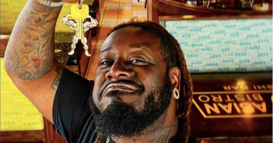 T-pain, musician, rapper, Grammy award-winning, buys a new restaurant, parents' legacy, experience T-pain, musician, rapper, Grammy award-winning, buys a new restaurant, parents' legacy, experience
