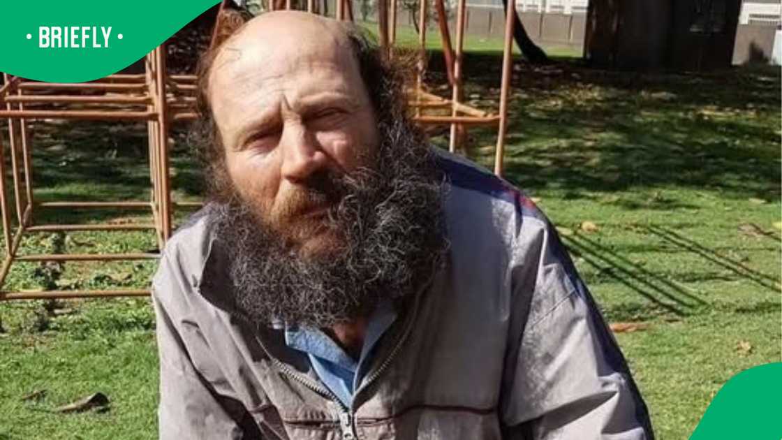 Durban man on streets for years asks Mzansi to help him find his sisters in Gauteng Durban man on streets for years asks Mzansi to help him find his sisters in Gauteng