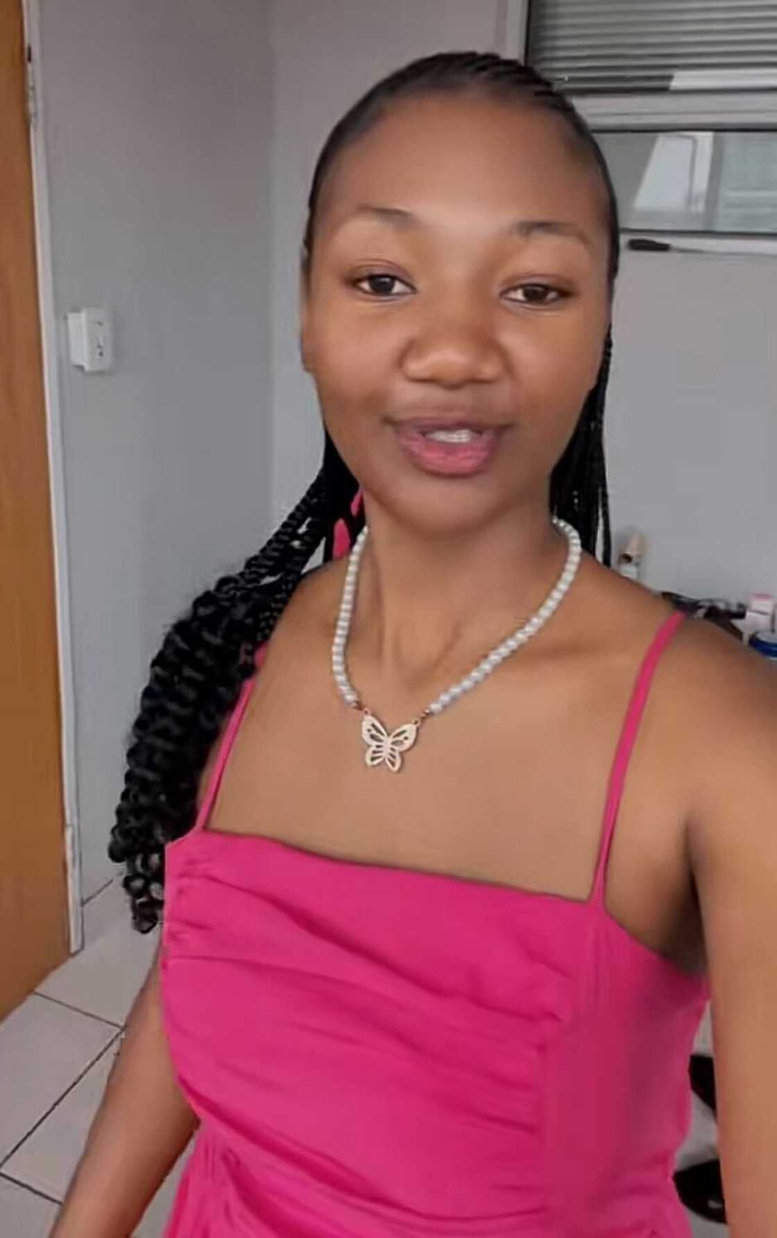A young South African shared her pregnancy transformation that left people talking online. A young South African shared her pregnancy transformation that left people talking online.