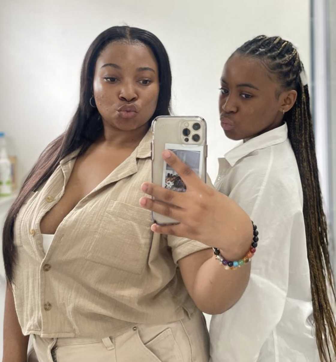 Online users admired Slee Ndlovu's relationship with her daughters