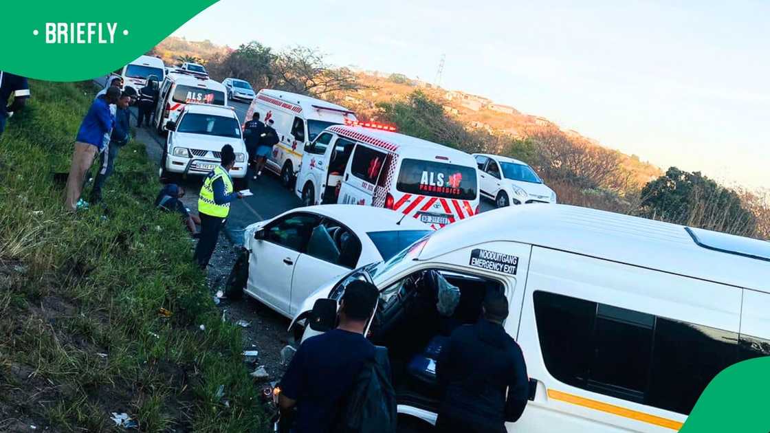18 people including learners were injured in an accident in Durban 18 people including learners were injured in an accident in Durban