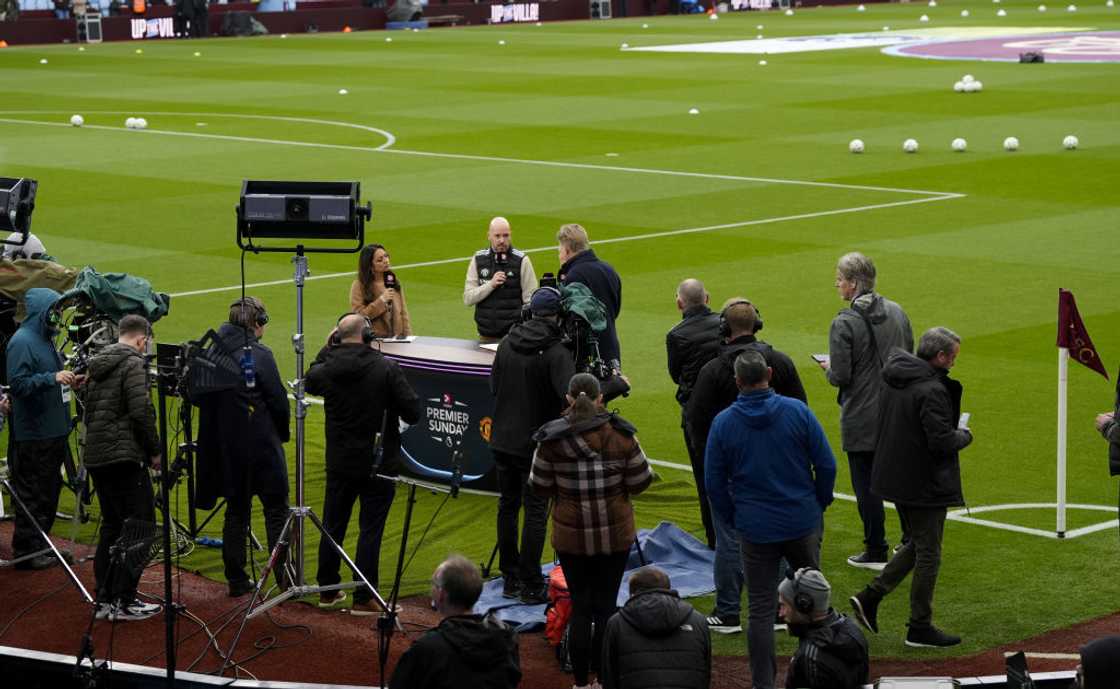 Erik ten Hag, Aston Villa vs Manchester United, Matthijs De Ligt, Lisandro Martinez Erik ten Hag, Aston Villa vs Manchester United, Matthijs De Ligt, Lisandro Martinez