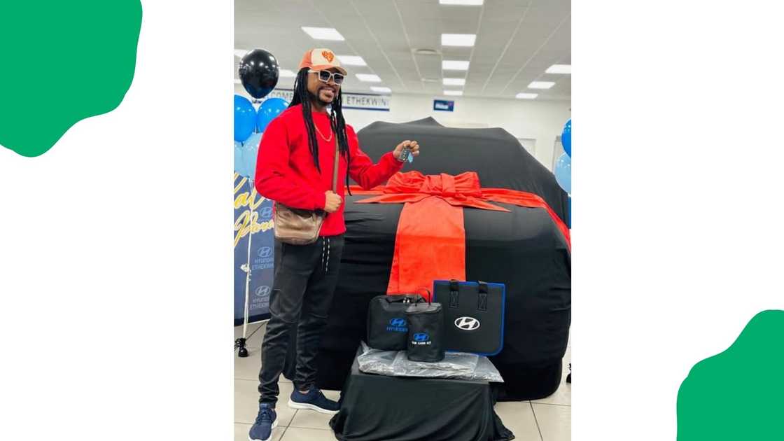 'Uzalo' fans congratulate Simphiwe Majozi on his new car 'Uzalo' fans congratulate Simphiwe Majozi on his new car