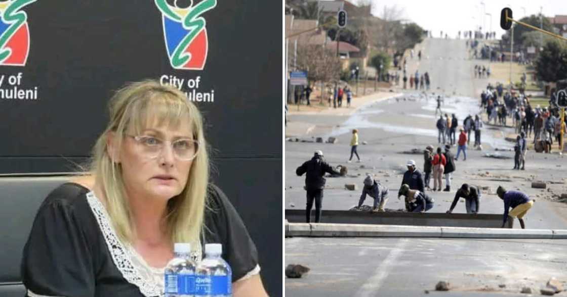 Ekurhuleni Mayor Tania Campbell, protest action in Tembisa Ekurhuleni Mayor Tania Campbell, protest action in Tembisa