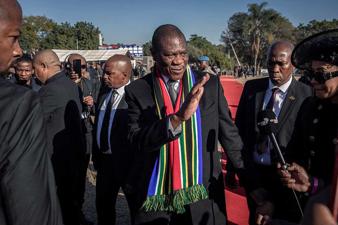 Deputy President Paul Mashatile wass fined for not declaring a diamond