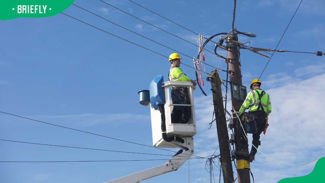 Pole line workers