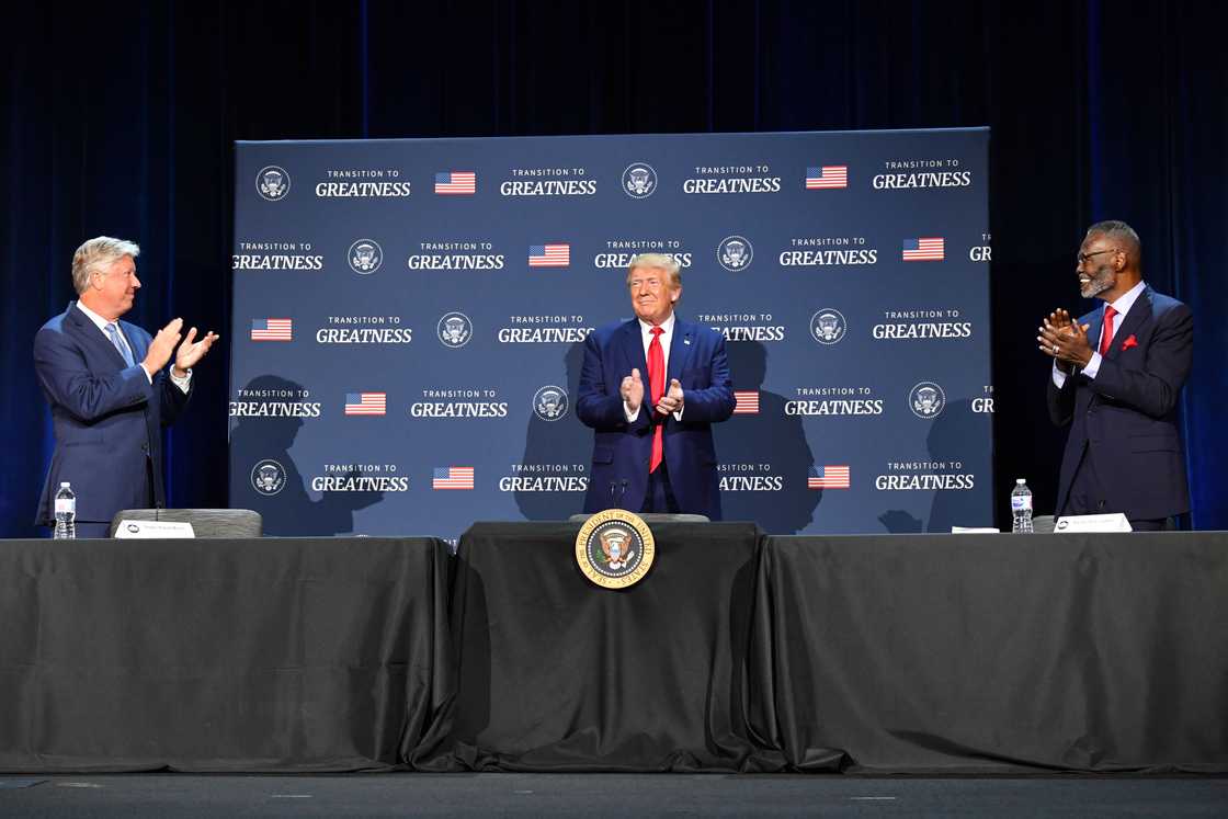 Robert Morris with Trump at Gateway Church