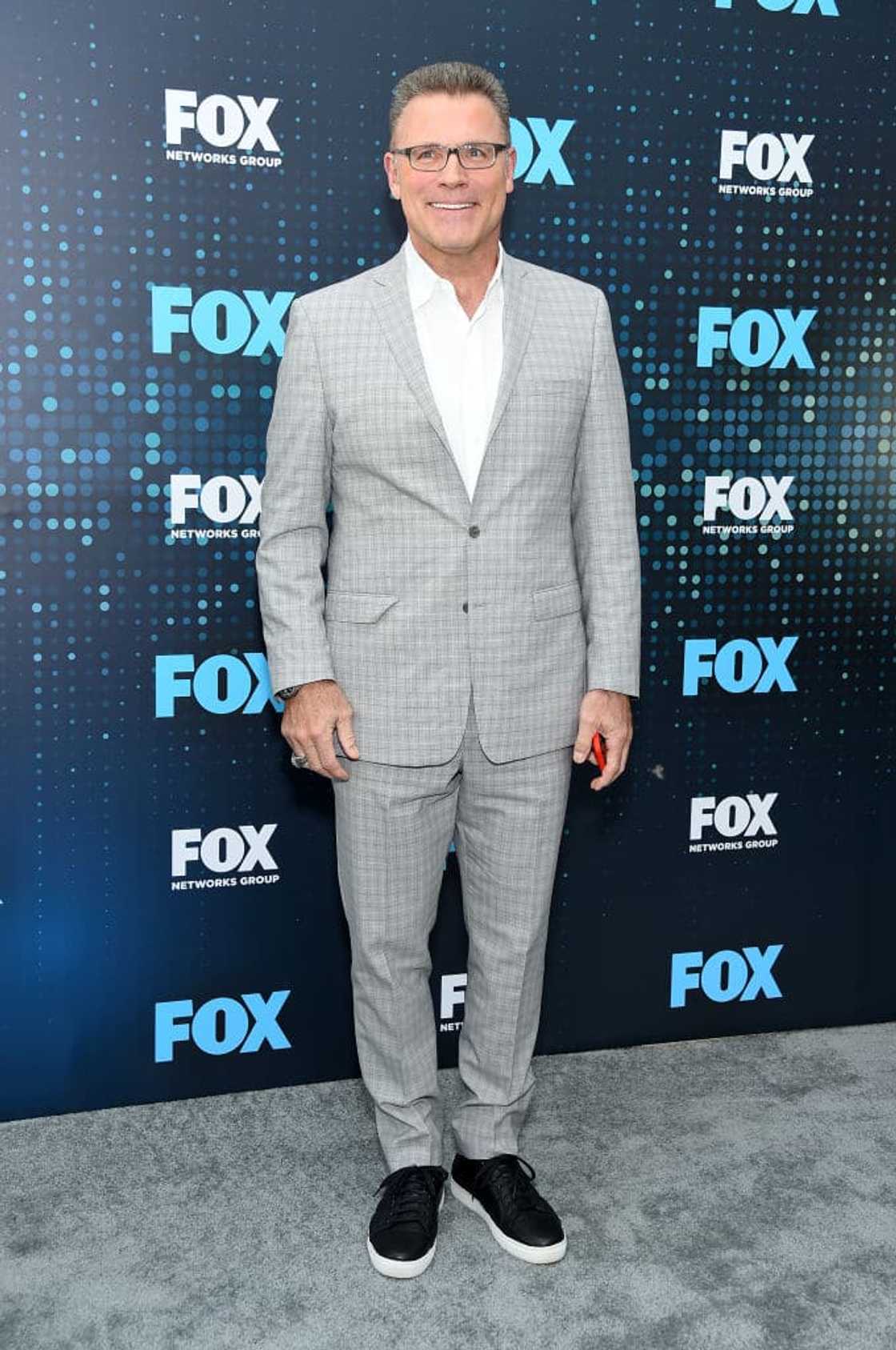 Howie Long: net worth, age, children, spouse, health, movies, profiles Howie Long: net worth, age, children, spouse, health, movies, profiles