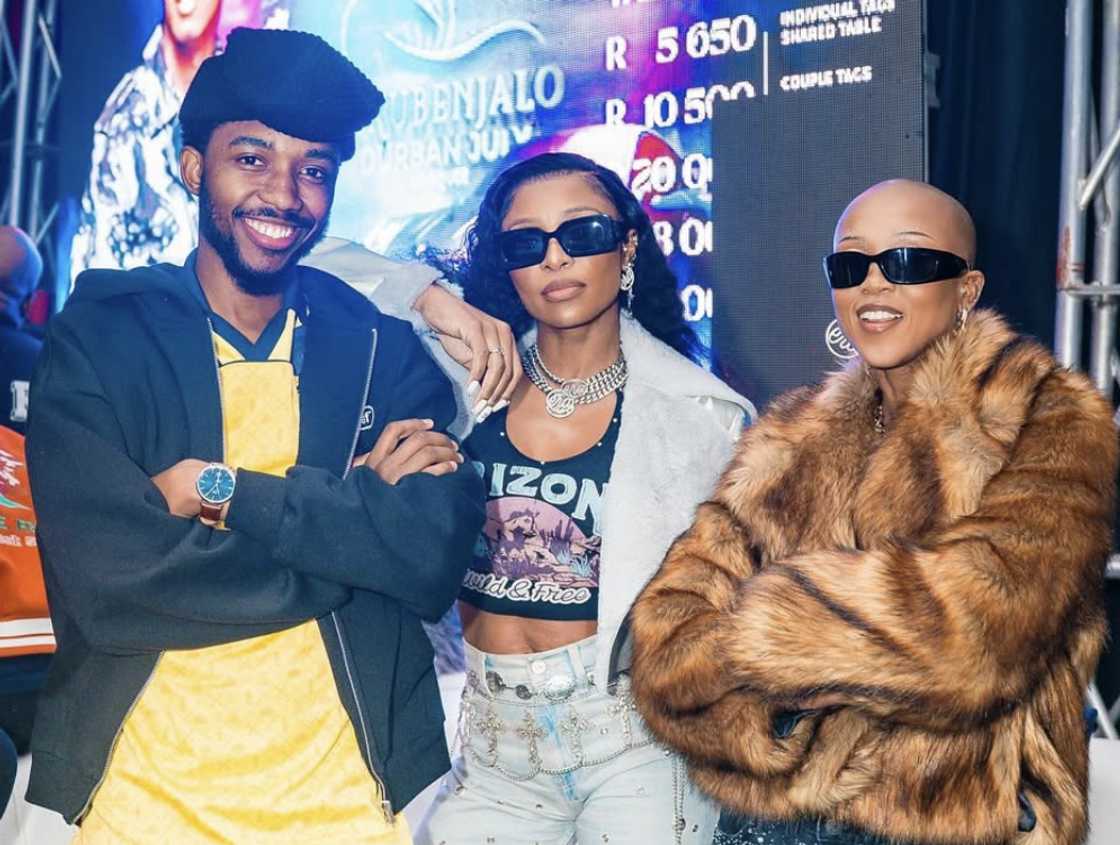 DJ Zinhle partied with Sweet Guluva DJ Zinhle partied with Sweet Guluva