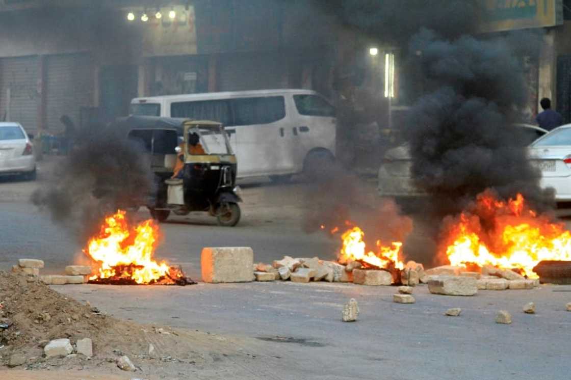 On the streets of Khartoum, protesters defied security forces and held firm on their makeshift barricades, despite heavy fatalities late last week