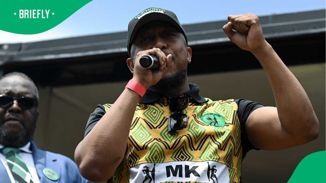 Nhlamulo Ndhlela is taking legal action against Floyd Shivambu Nhlamulo Ndhlela is taking legal action against Floyd Shivambu