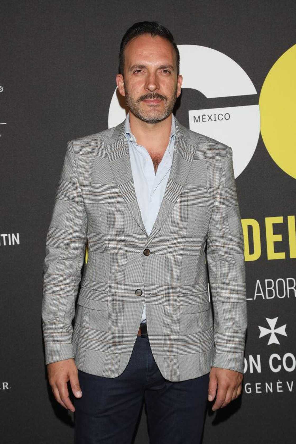 Blood and Wine lead cast Blood and Wine lead cast