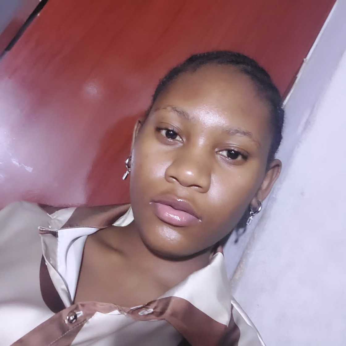 Many viewers advised her to ignore the township critics and focus on what she loved