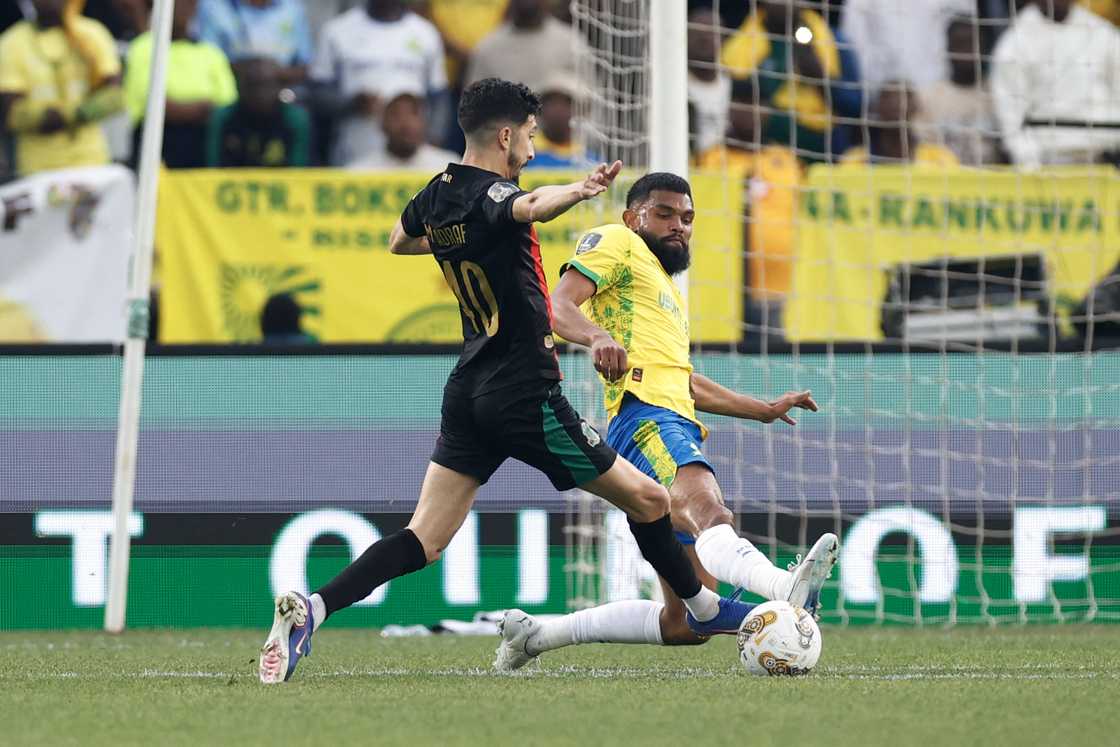Keanu Cupido, Reda Slim, CAF Champions League, Mamelodi Sundowns and AS FAR. Keanu Cupido, Reda Slim, CAF Champions League, Mamelodi Sundowns and AS FAR.