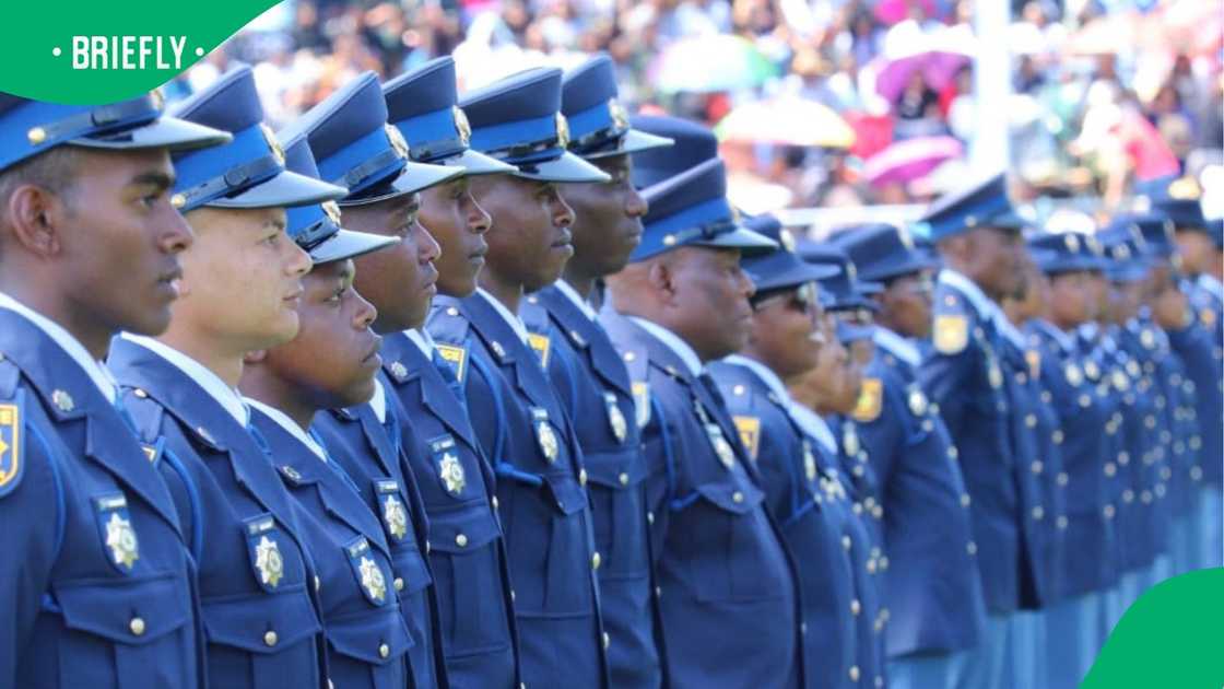 SAPS officers