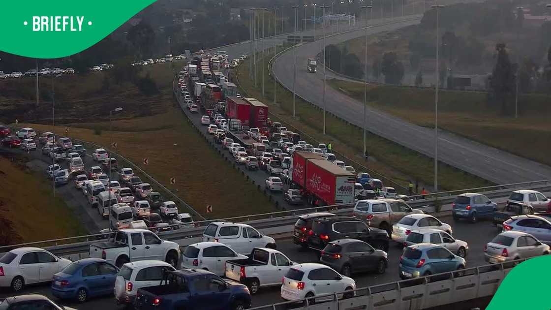 Traffic in Johannesburg ground to a standstill during a service delivery protest Traffic in Johannesburg ground to a standstill during a service delivery protest