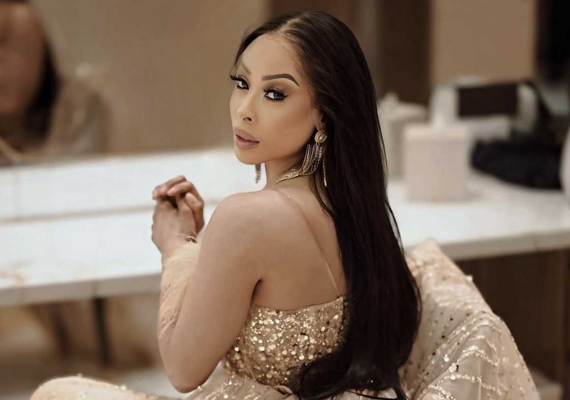 Khanyi Mbau called out 2Baba after he divorced his wife Khanyi Mbau called out 2Baba after he divorced his wife