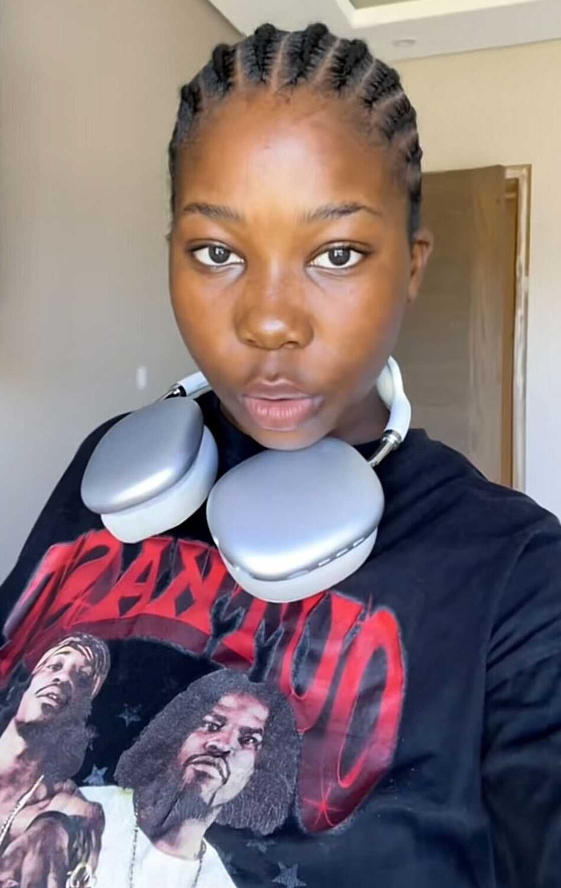 A young woman from South Africa appeared in a TikTok video while creating content. A young woman from South Africa appeared in a TikTok video while creating content.