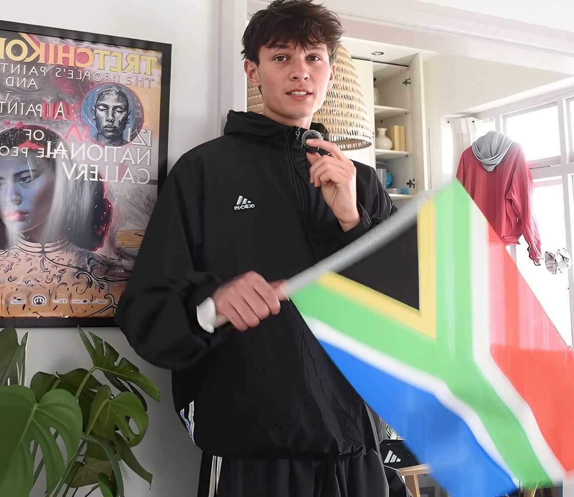 A South African content creator’s filming was hilariously interrupted by noisy hadedas, sparking laughter and empathy from creators and viewers who could relate. A South African content creator’s filming was hilariously interrupted by noisy hadedas, sparking laughter and empathy from creators and viewers who could relate.