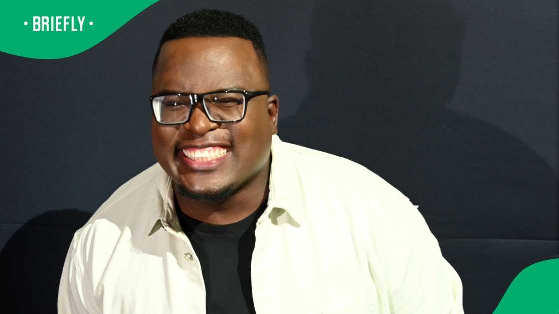 Sol Phenduka laughs at throwback photo Sol Phenduka laughs at throwback photo