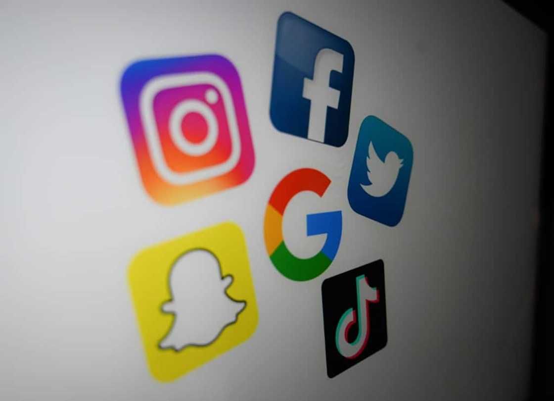 America's top health official said there is growing evidence that social media use is associated with harm to young people's mental health America's top health official said there is growing evidence that social media use is associated with harm to young people's mental health