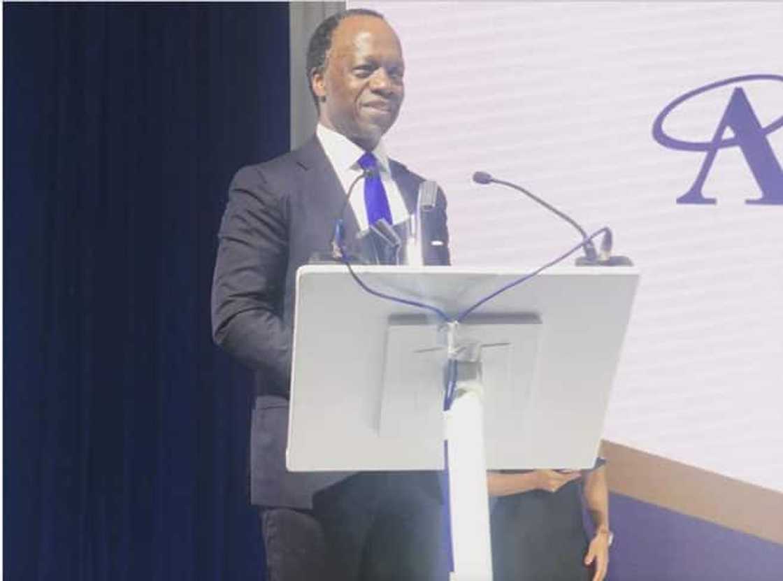 Sizwe Nxasana Sizwe Nxasana