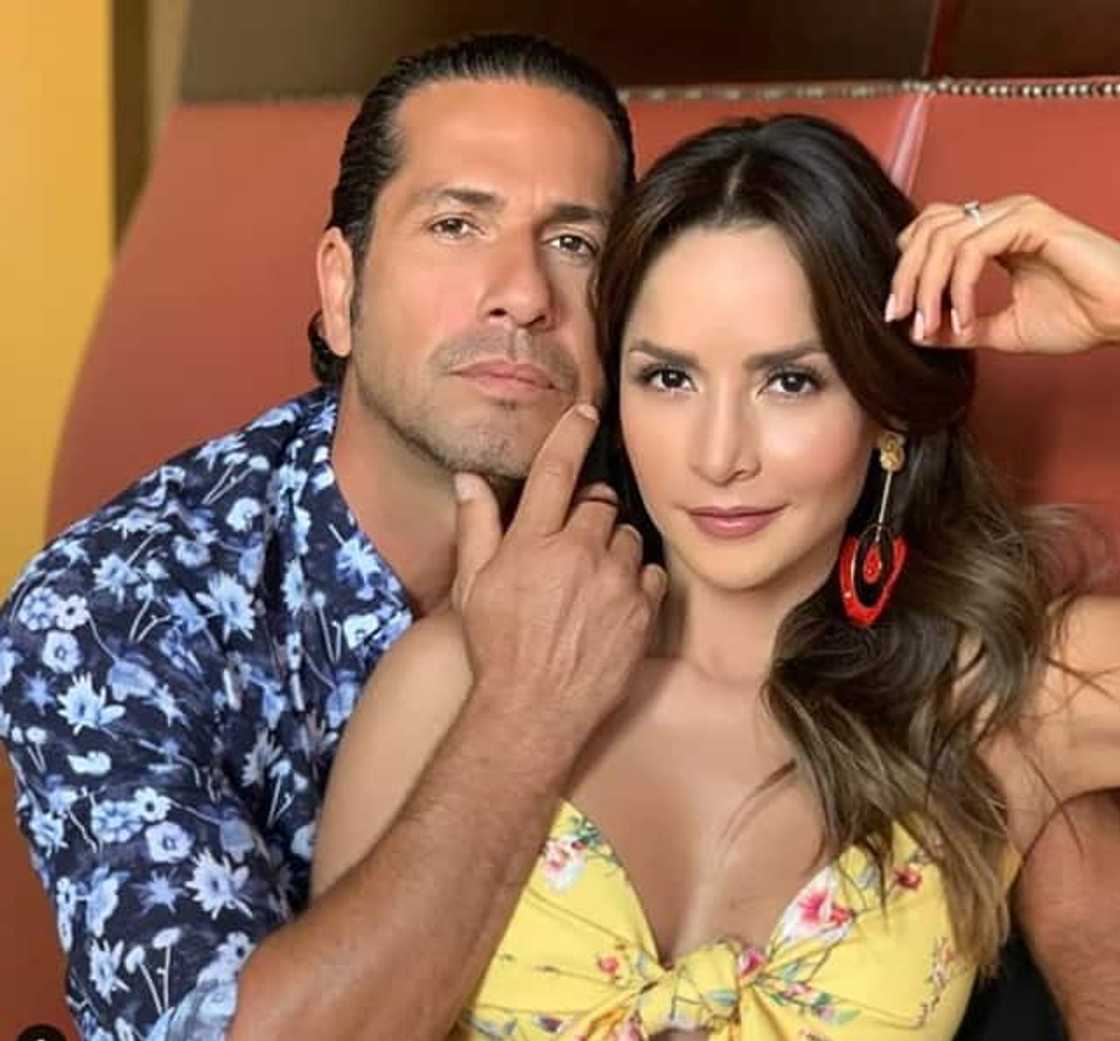 The Way to Paradise telemundo cast The Way to Paradise telemundo cast