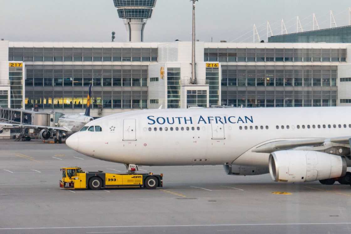 Drama in South African flights Drama in South African flights