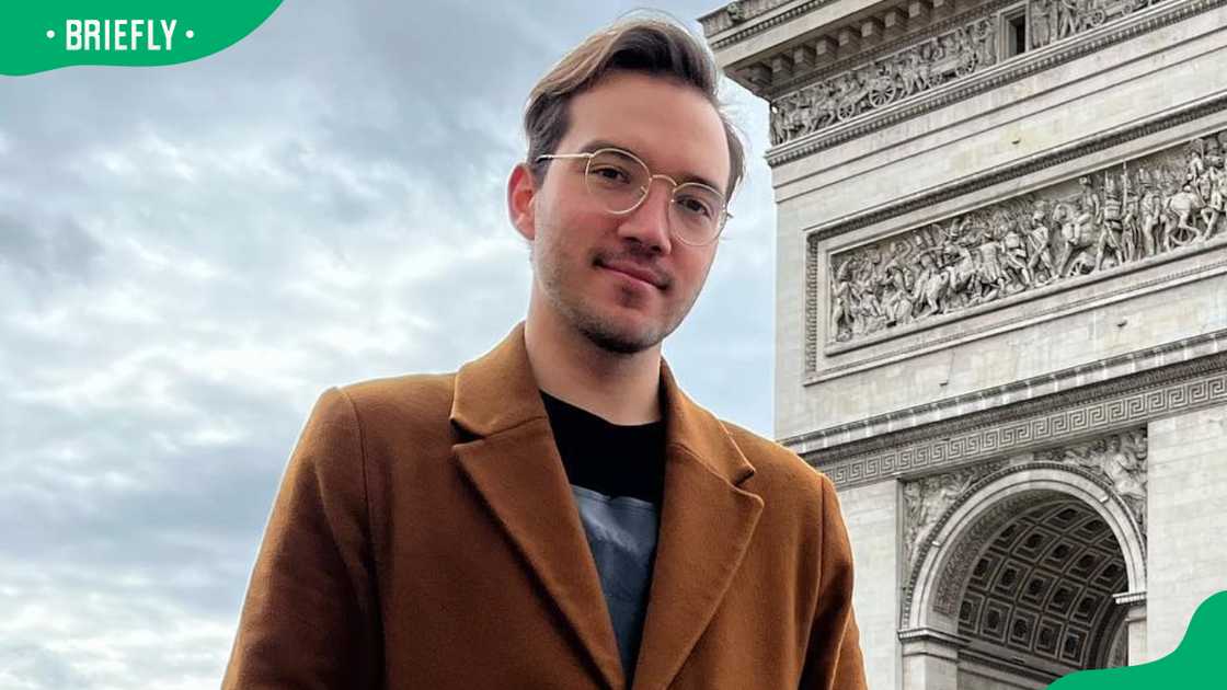 Clayton Grimm in Canon, GA, United States. Clayton Grimm in Canon, GA, United States.