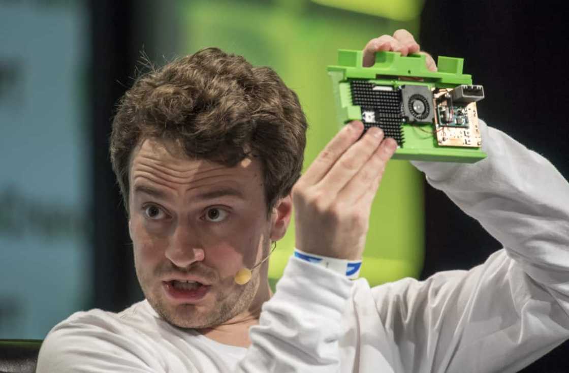 Top 10 most famous hackers Top 10 most famous hackers
