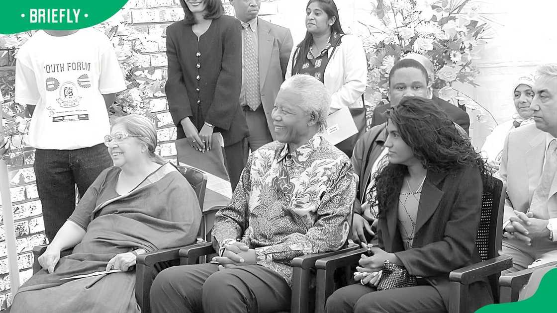 Fatima Meer, Nelson Mandela and former Miss SA Kerishnie Naicker at the Chatsworth computer learning and skills centre in 2001 Fatima Meer, Nelson Mandela and former Miss SA Kerishnie Naicker at the Chatsworth computer learning and skills centre in 2001