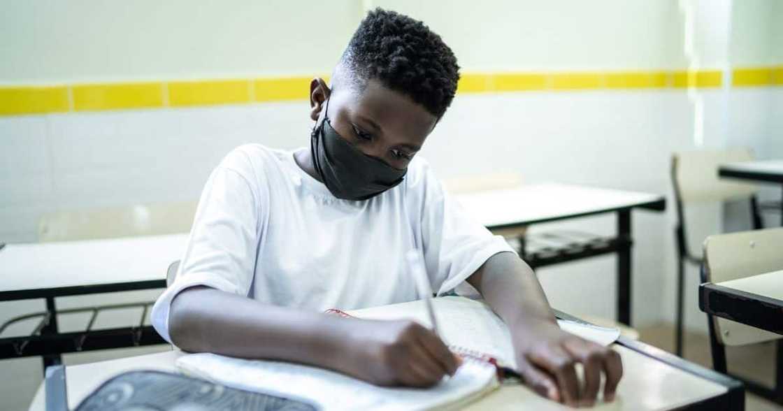 Mask, mandate, removed at schools, Covid19, Department of Basic Education, overturned Mask, mandate, removed at schools, Covid19, Department of Basic Education, overturned