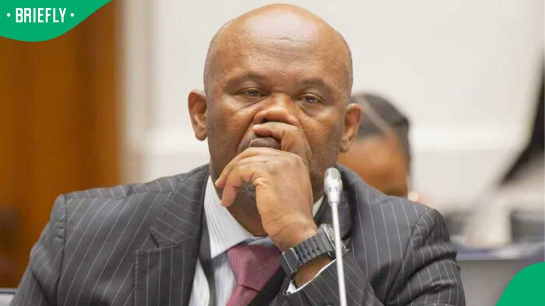 General Shadrack Sibiya denied instructing a senior officer to share Musa Khawula’s warrant of arrest with Vusimuzi Matlala General Shadrack Sibiya denied instructing a senior officer to share Musa Khawula’s warrant of arrest with Vusimuzi Matlala