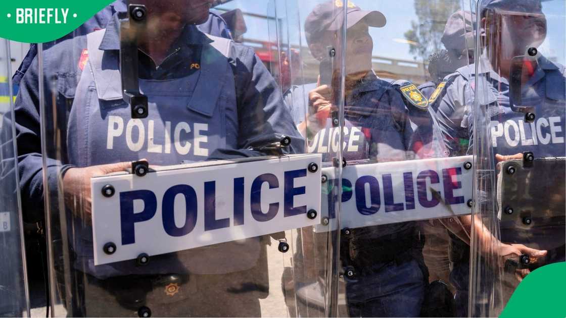 Western Cape police have launched a manhunt for the suspects Western Cape police have launched a manhunt for the suspects