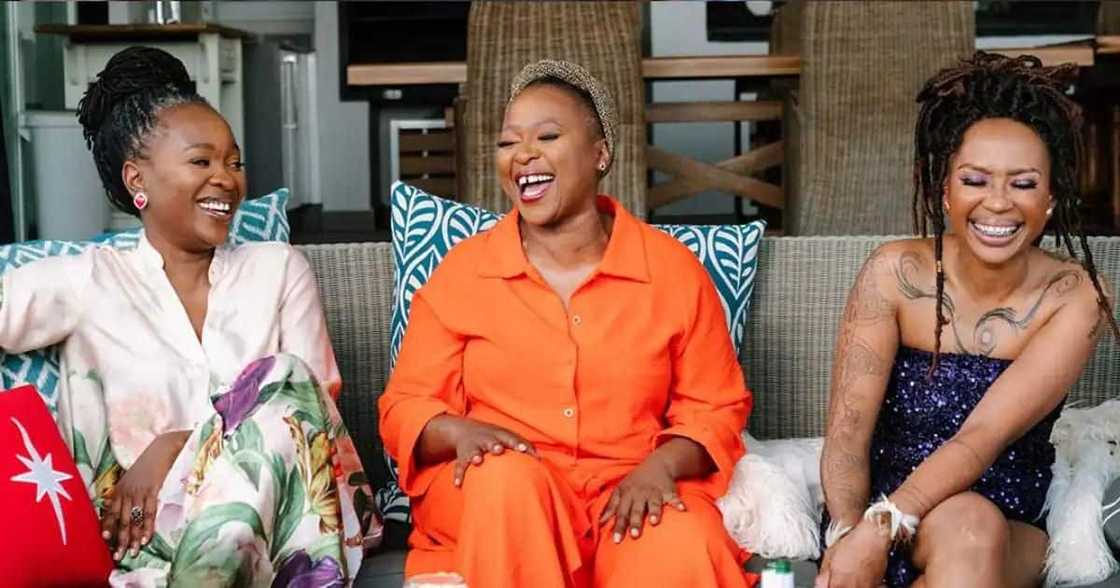 Mpumi, Manaka and Dineo have reunited.