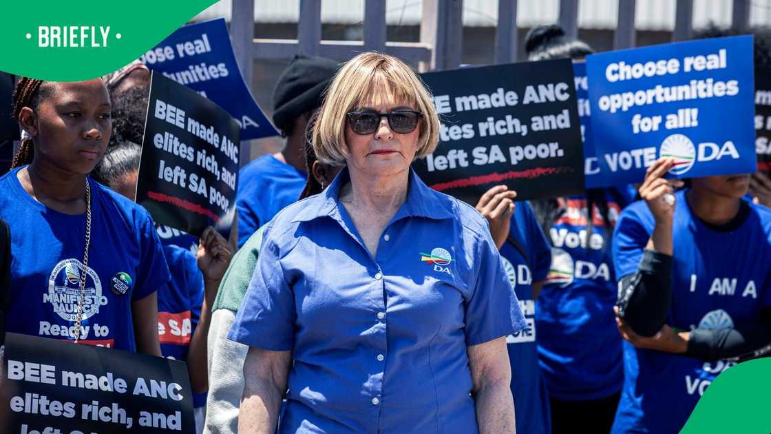 An AI-generated clip of Helen Zille dancing trended on social media An AI-generated clip of Helen Zille dancing trended on social media