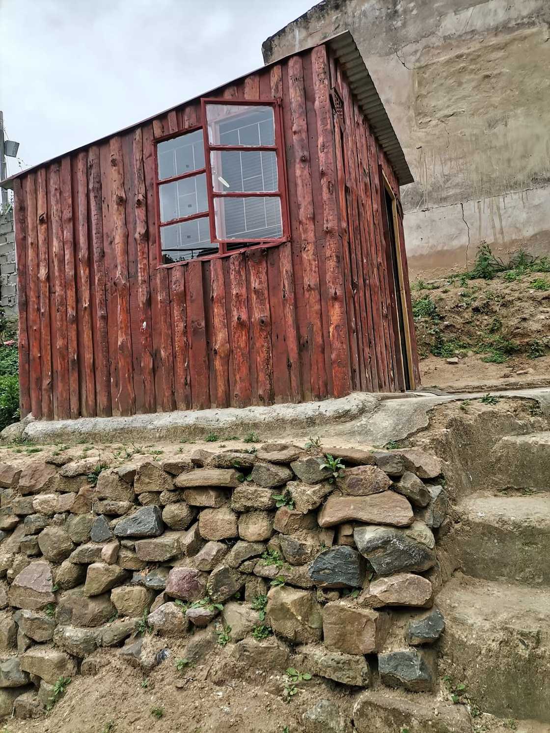 Man shares interior and exterior photos of Wendy house design, netizens impressed Man shares interior and exterior photos of Wendy house design, netizens impressed