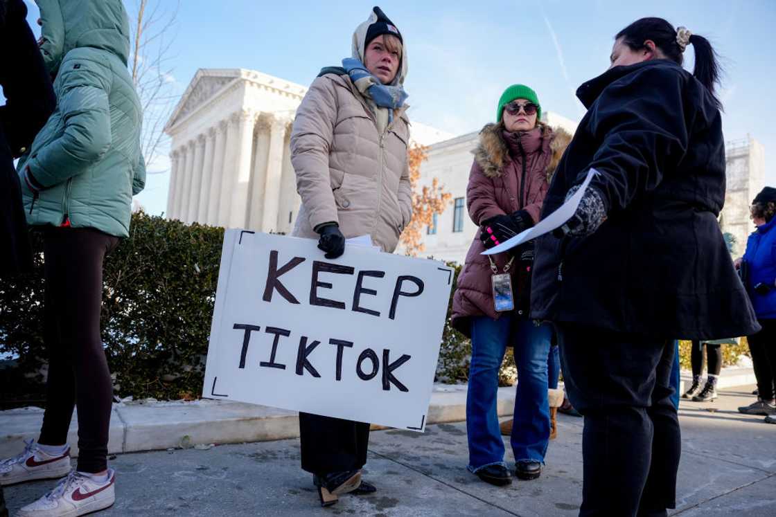 Americans protesting for their government to keep TikTok in the country.