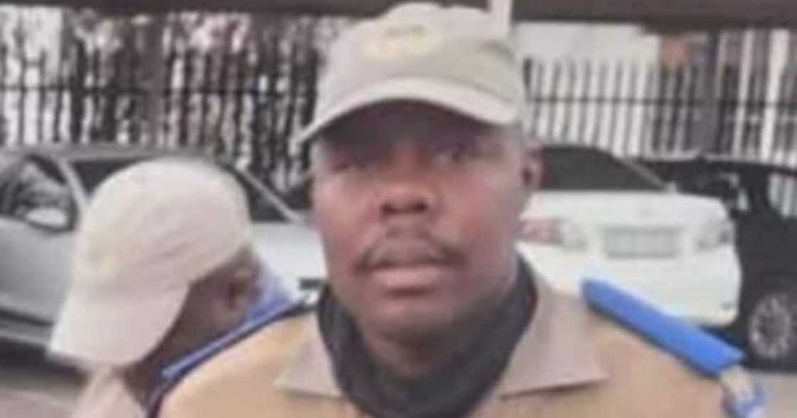 Traffic officer, Killed, Gauteng, Unroadworthy, Taxi, Roadblock, Incident, R551, Regional route, Naledi Nkanyezi Private Hospital, MEC for Community Safety, Faith Mazibuko, Law enforcement