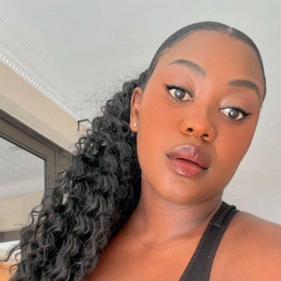 Social media users questioned what was happening in Jozi after seeing a Taxi with a learner driver sign Social media users questioned what was happening in Jozi after seeing a Taxi with a learner driver sign