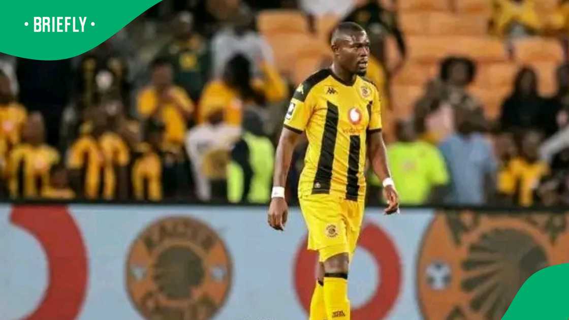 Ranga Chivaviro, the Kaizer Chiefs striker, is set to leave the club after a challenging season, with the team choosing not to extend his contract amid underwhelming performances.