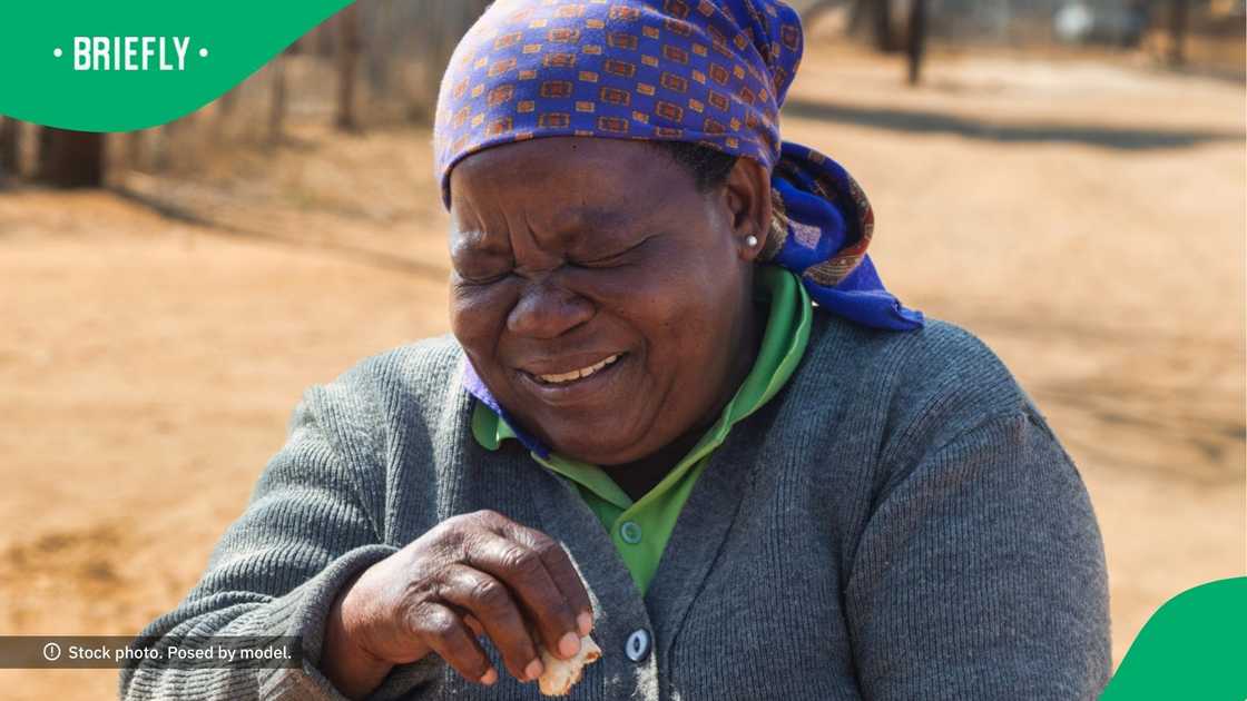 Mzansi floored by tiny car Mzansi floored by tiny car