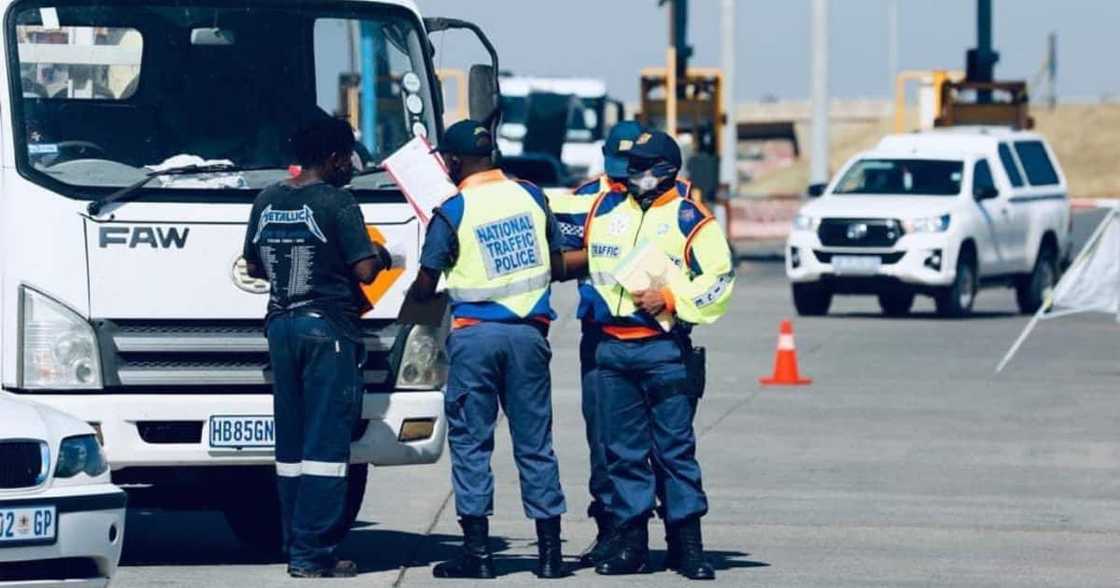 Road Traffic Management Corporation, RTMC, Driving license centres, Holidays, Festive season, Motorists, Drivers, Cards, Waterfall Office Park, Midrand, Eco Origins Park, Centurion, Spokesperson, Simon Zwane, National Traffic Police