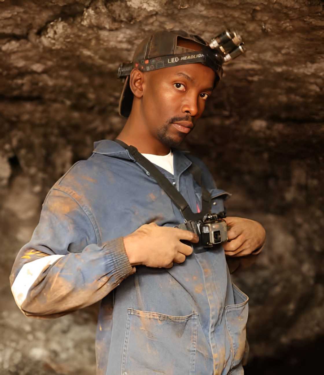 Netizens react to Lungile and Pearl Thusi's date Netizens react to Lungile and Pearl Thusi's date