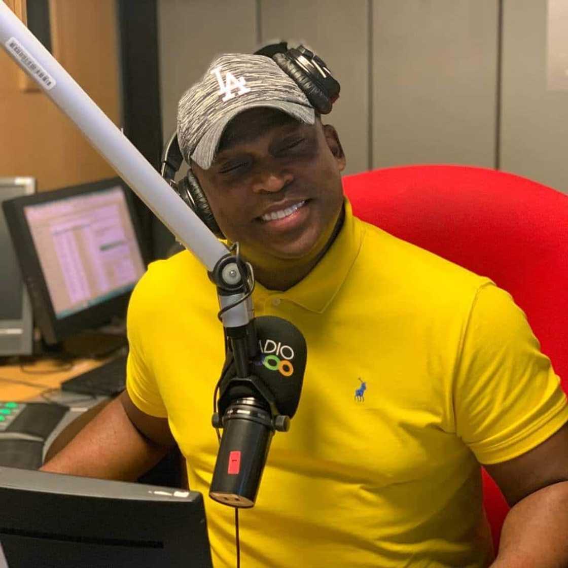 Robert Marawa Biography: Wife, Instagram, Age, Parents, Baby, Salary